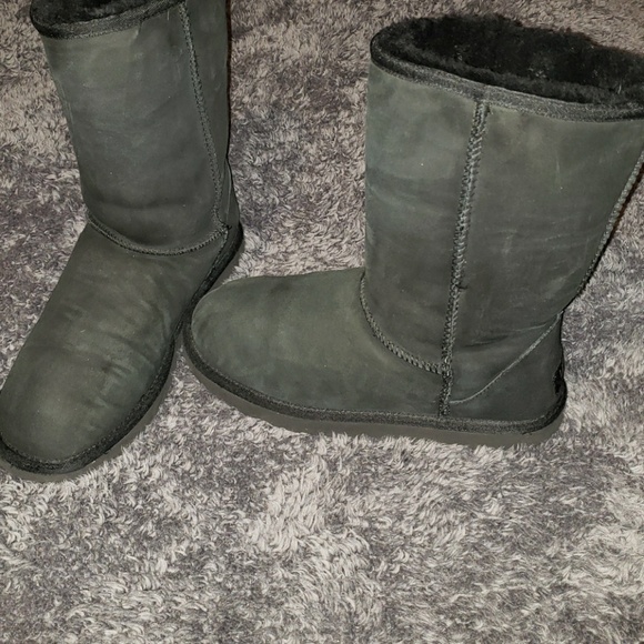 ugg s/n 3178 - Picture 2 of 5